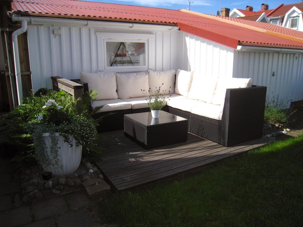 Accommodation For 2 In The Center City Of Lysekil Exterior foto